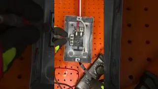 Barra de neutros o de tierra en cetro de carga principal #electricistas #tutorial #electricidad