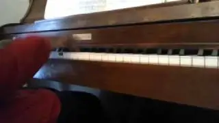Kanon Wakeshima  - Monochrome Frame piano