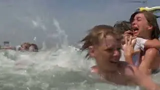 JAWS! (Deep Blue Sea Trailer Music)