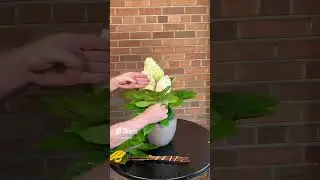 Join Our Flower Classes! flowerschool101.com