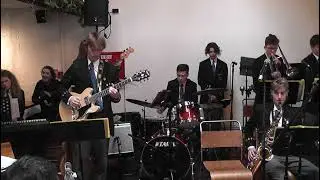 Rongotai College Big Band - Groovemaker