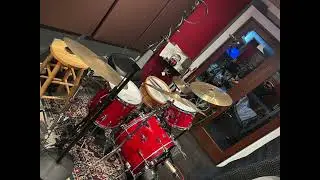 1967 Yamaha D20 drum set Red Ripple tuned high and open