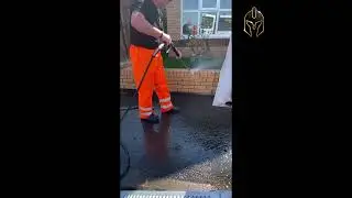 Cleaning a lovely bungalow's patio, side path, front path and walls and drive!