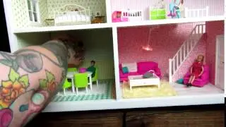 Smaland Doll House by Lundby
