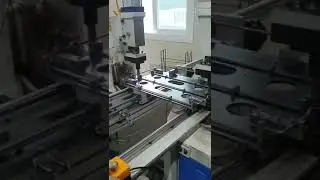 T type spot welding machine with two welding heads and automatic moving system