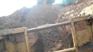 Goodfellow Bros Maui.New Hitachi 470 Excavator