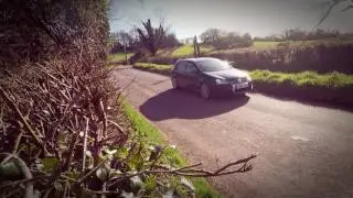 VW GOLF 5 R32 DSG ACCELERATION SOUND&TUNNEL FLY BY FORGED /fastlane.tv