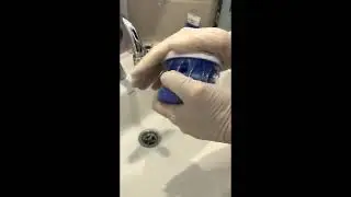 Cleaning dental appliances