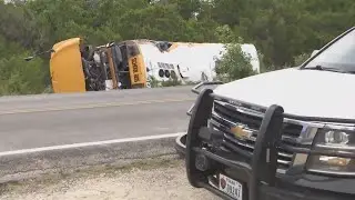 Bus driver cited for failure to drive in single lane following bus crash in Travis County