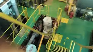 Listen to the sound a ship makes when it moves and how big its engine is# trending #