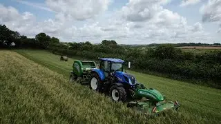 One pass whole crop! mowing and baling in one!