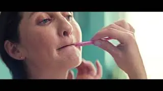 Wilkinson Sword Intuition - Une peau douce partout où ça pousse - 15'' Eyebrow Shaper