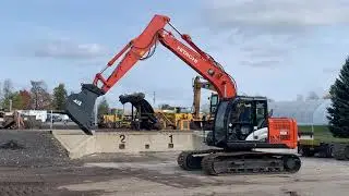 Hitachi ZX 130