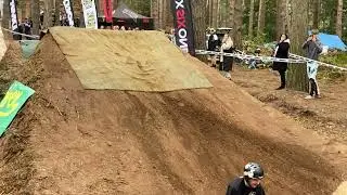#shorts #dirtjumper #dirtjumping #dirtjumps #mtb #mtblife #slopestylemtb #360 #tailwhip