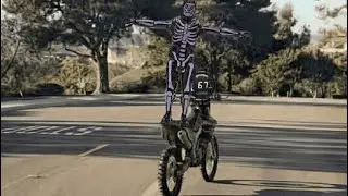 Wheelies and jumps on surron |VLOG #2