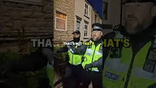 🚨👮 Протест в Честерфилде: &laquo;Почему мы не можем увидеть ваше служебное удостоверение?&raquo; 🤔📹