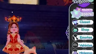 I bought everything in the halloween shop (200k ghost plants) Royalty Kingdom 2