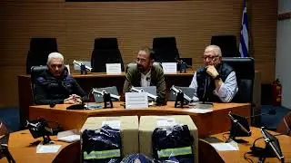 ΝΕΚΤΑΡΙΟΣ ΦΑΡΜΑΚΗΣ Ι ΠΑΡΑΔΟΣΗ ΕΞΟΠΛΙΣΜΟΥ ΣΕ ΕΘΕΛΟΝΤΙΚΕΣ ΟΜΑΔΕΣ