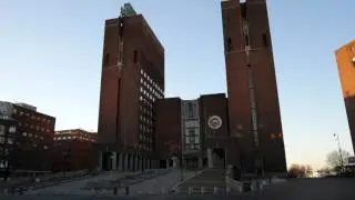 Oslo City Hall plays the Harry Potter theme