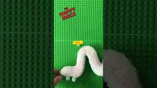 🐛 The Happy Brick Meets an Inchworm | Fun LEGO Short #lego #legofun
