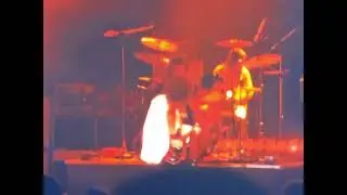 Queen Now I'm Here Live Houston 1975 Filmes 8mm (Audio Tokyo 1976)