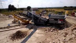 Terex M1400 washing sand and gravel from washout