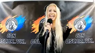 Laura Lara cantando en directo (Bailé En Lo Profundo) en 