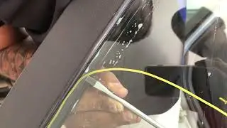 Aplicando película no VIDRO VIGIA DO GOL G4