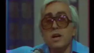عزَني -- غناء و عزف رفيق حبيقة