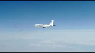 Самолет-разведчик RC-135 ВВС США