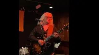 SHE GIVE ME LOVE (live) by Scott Detweiler