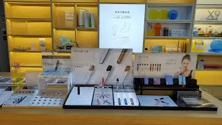 RECHI | Custom Acrylic Retail Display Factory| Counter Acrylic E-Cigarette Retail POP Display Stand