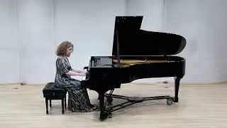 Francesca Hurst plays Nocturne No.5 in B-flat major by John Field