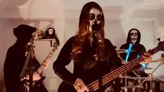 Halloween (Covered by The Hawkbirds)