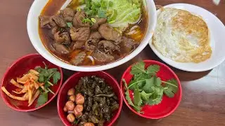 Cuối tuần Levy Lewi ăn Bún Hồ Nam tại khu Tên Lửa, mua khăn len Aeon Mall, uống trà Thái Siam Sugar 