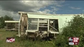 Abandoned mobile homes create an eyesore in Mulberry