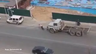Подборка Аварий Грузовиков   Truck Crash Compilation 2018