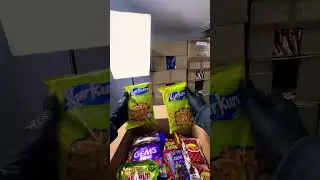 Packing Indian Candies & Snacks for AmandeepSingh#indiansnacks #indiancandies #thesnackpause #india