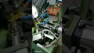 Automatic double tapped double head nut tapping machine