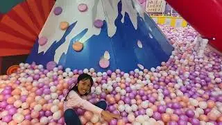 POV arena playground kidzlandia singkawang grand mall