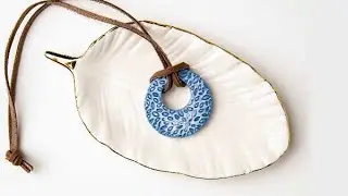 Quick Crafts | Sculpey Air-Dry Pendant | Sculpey.com