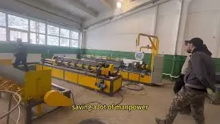 Factory Best Price Automatic Wire Mesh Weaving Fencing Making Chain Link Fence Machine #fencemachine