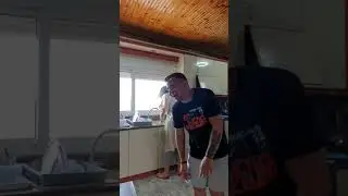 &Phi;&Alpha;&Rho;&Sigma;&Alpha; &Sigma;&Tau;&Eta;&Nu; &Mu;&Alpha;&Nu;&Alpha; &Mu;&Omicron;&Upsilon; &Mu;&Epsilon; &Pi;&Alpha;&Nu;&Tau;&Omicron;&Phi;&Lambda;&Alpha;! #TIKTOK #tiktok #prank #&phi;ά&rho;&sigma;&alpha; #greece #&epsilon;&lambda;&lambda;ά&delta;&alpha;