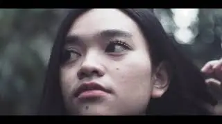 Walking Girl Cinematic Video - Sony Alpha 6000 + 50mm lens
