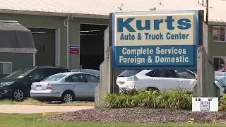Man dies after getting crushed at Rockford auto repair center