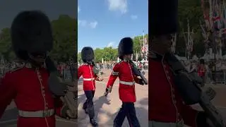 Deploying the Foot Guards along The Mall #TroopingTeColour #KingsBirthday #BritishTradition #uk