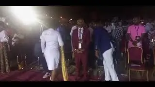 Watch Archbishop Sam Zuga prepare to Mount Stage in Akwa Ibom State