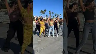 Ta Ta Ta x Cheez Badi mix by Mixedbyit | @nidhi.reddy.k choreo | Dance Trend with Desi LA Girls