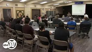 First-of-its-kind 'Know Your Rights' workshop for deaf and hard of hearing held in Fresno