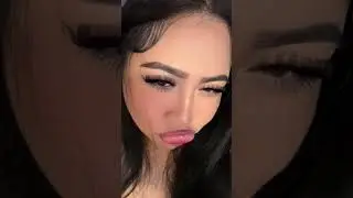Cute Woman Posing and Making Faces#cute #pretty #posing #sillyfaces